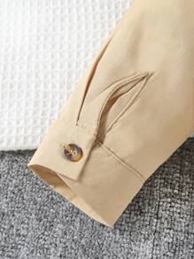 SHEIN 男小童字母貼布條紋飾邊背心上衣和褲子&襯衫 - 卡其色 - 查看 5