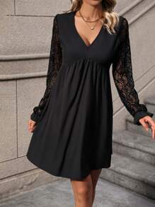 SHEIN LUNE Vestido con encaje en contraste de manga con volante