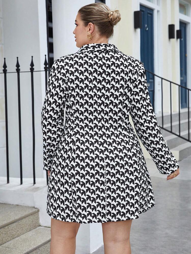 Plus Allover Print Lapel Neck Coat Without Belt