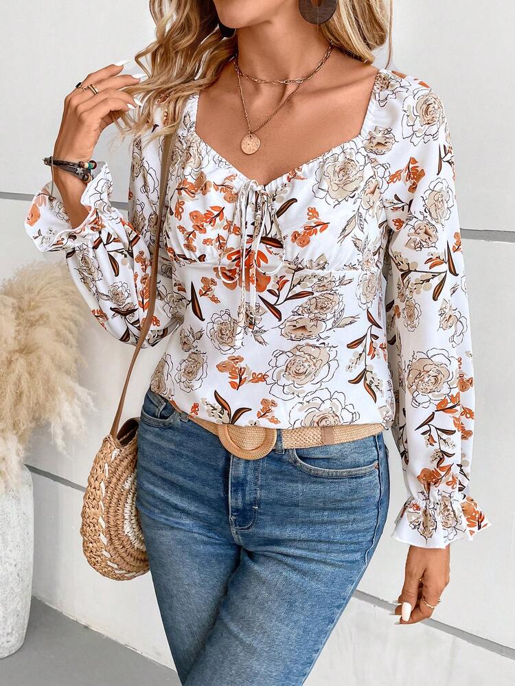 Floral Print Sweetheart Neck Flare Sleeve Knot Front Blouse
