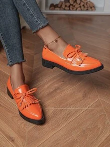 女性流蘇蝴蝶結粗跟瑪麗珍鞋帶厚鞋底,尖頭,黑色-學院風