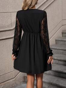 SHEIN LUNE Vestido con encaje en contraste de manga con volante