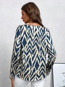 SHEIN LUNE Allover Print Keyhole Neck Roll Tab Sleeve Blouse - Navy Blue - View 3