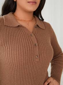 SHEIN Frenchy 大尺碼女款有領修身毛衣連身裙 - 駝色 - 查看 7