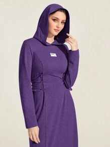 Mulvari 字母補丁細節腰部抽繩連帽洋裝 - 紫色 - 查看 5