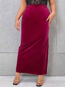 Celure Plus Solid Split Thigh Velvet Skirt - Burgundy - View 3