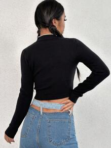 SHEIN Unity Áo len crop top dệt kim phối viền tương phản, khoét phía trước, thích hợp cho mùa thu đông. - màu đen - Xem 2