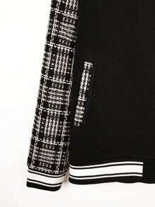 Manfinity Homme Men's Oversized Varsity Jacket With Plaid & Letter Graphic, Striped Trim And Drop Shoulder Design - Black - View 5