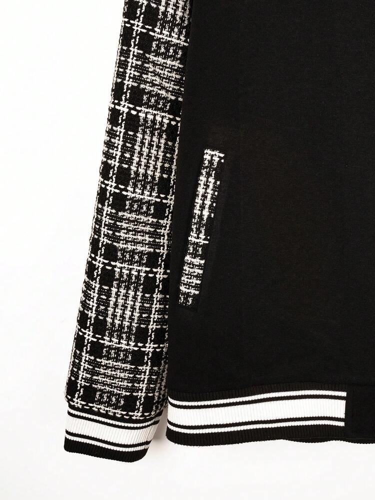 Men's Oversized Varsity Jacket With Plaid & Letter Graphic, Striped Trim And Drop Shoulder Design