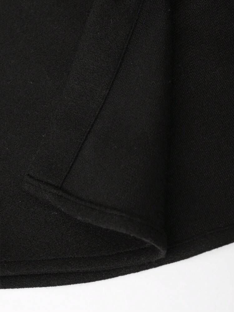 Loose Fit Men's Plaid Patterned Overcoat With Patched Pockets And Drop Shoulders