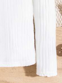 SHEIN Cô gái Tween Áo cao cổ Chi tiết Nút Áo thun - trắng - Xem 3