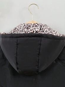 SHEIN Tween Girl 1 件抽绳腰部斜口袋连帽棉服外套 - 黑色 - 查看 4