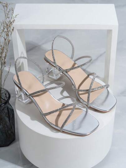 春夏时尚高跟凉鞋，饰有水晶和玻璃水钻，适合女性休闲户外穿着，情人节礼物