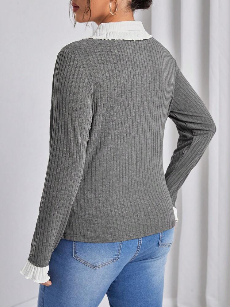 Plus Contrast Collar Button Front Flare Sleeve Tee