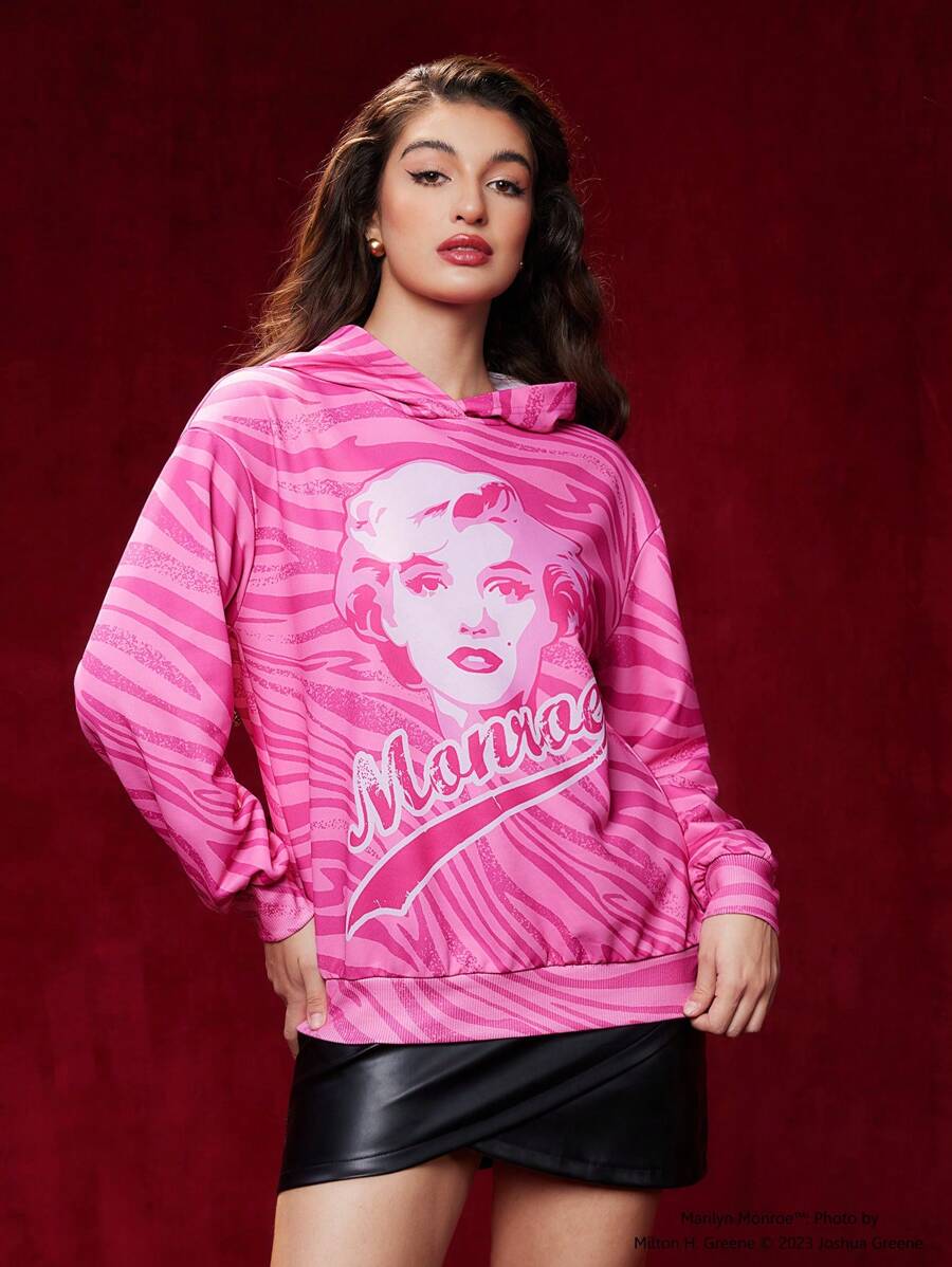 Marilyn Monroe X SHEIN Figure & Letter Graphic Drop Shoulder Hoodie - Coral Pink - View 1