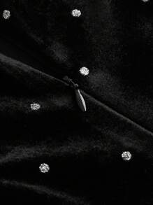 SHEIN MOD 鑲有鑽石細節的膨脹袖絨面連身裙 - 黑色 - 查看 3