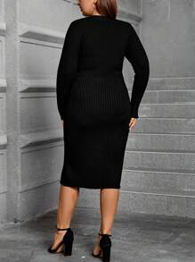 SHEIN Clasi 大碼雞心領口條紋針織毛衣洋裝 - 黑色 - 查看 2