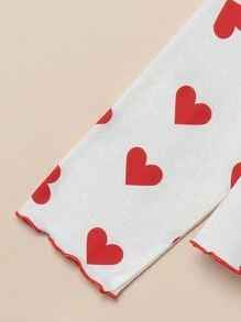Chica adolescente Conjunto de pijama pantalones con camiseta con estampado de corazón