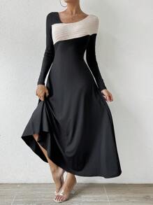 Chiquease 撞色不對稱領A字洋裝 - 黑色 - 查看 5