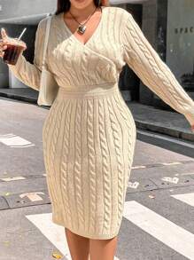 Flirla 大碼麻花編織交疊領毛衣洋裝 - 米色 - 查看 1