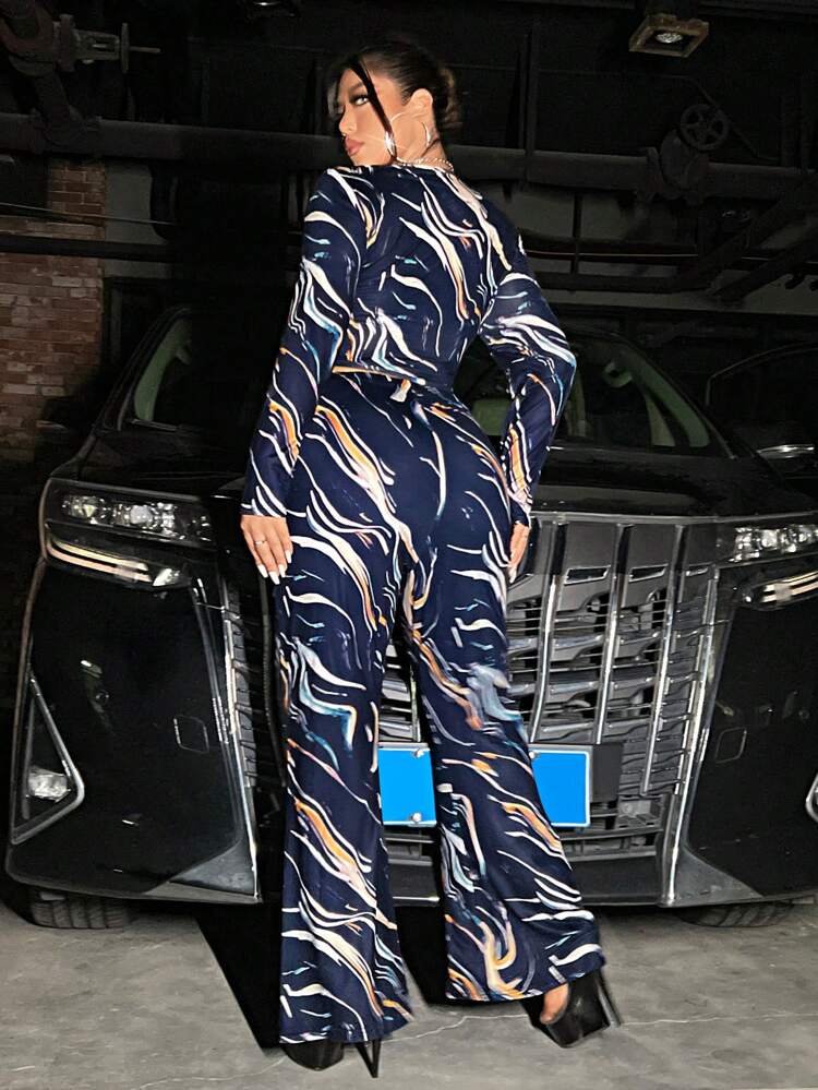 Plus Allover Print Drawstring Front Crop Top & Flare Leg Pants