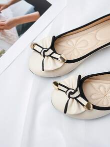 Teenagers' Fashionable, Versatile, Comfortable, Wear-Resistant Flat Shoes, Apricot Color, For Girls - Apricot - View 3