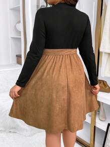 Calvaya 双色系腰带 A 字形连衣裙