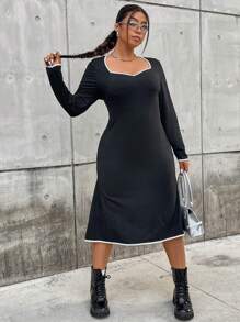 Flirla Plus Robe À Liseré Contrastant À Encolure De Cœur - Noir - Voir 1