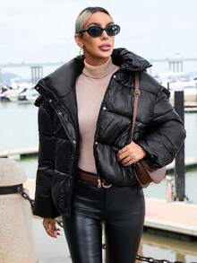 SHEIN Essnce Abrigo acolchado con cremallera, capucha y manga larga de unicolor para mujer, ropa de invierno - Negro - Ver 4