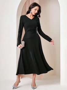 Modelyn Women's Pearl Bead Detail Sheath Dress - Black - View 1