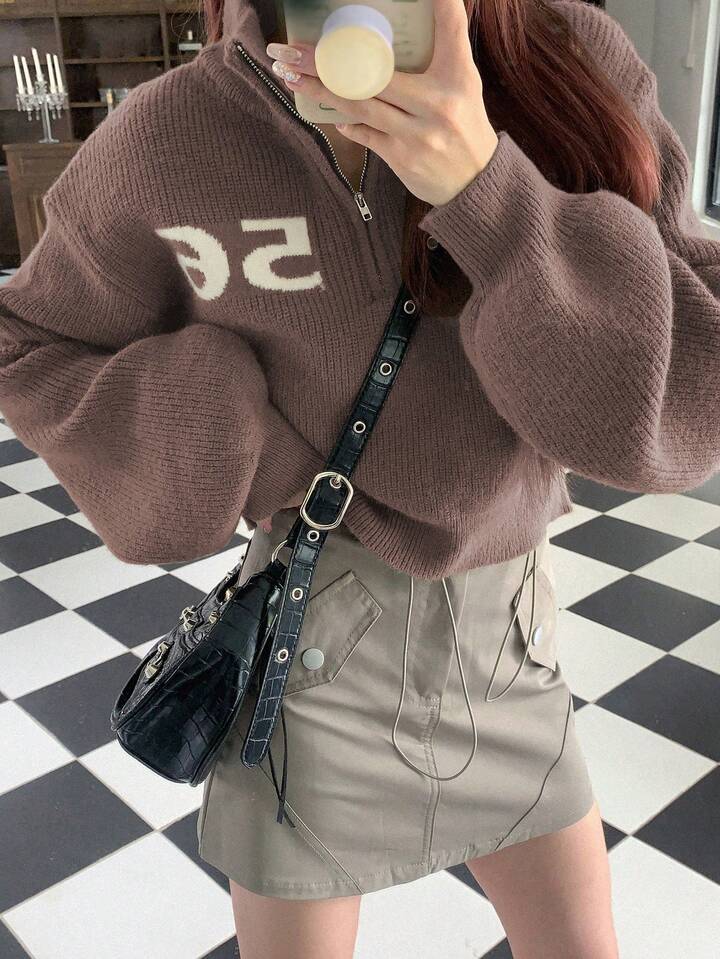 DAZY レターパターン ドロップショルダー ハーフジッパー