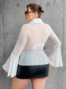 SHEIN ICON 大碼喇叭袖前紐扣木耳邊襯衫不附胸罩 - 杏色 - 查看 2