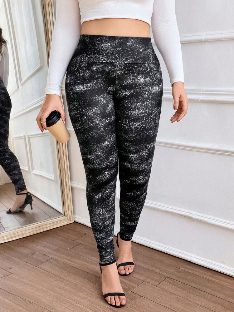 Plus Allover Print Leggings