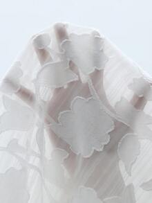 SHEIN Privé Plus Floral Jacquard Drop Shoulder Shirt - White - View 4