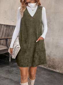 SHEIN LUNE 素色雙口袋背帶洋裝無毛衣 - 綠色 - 查看 1