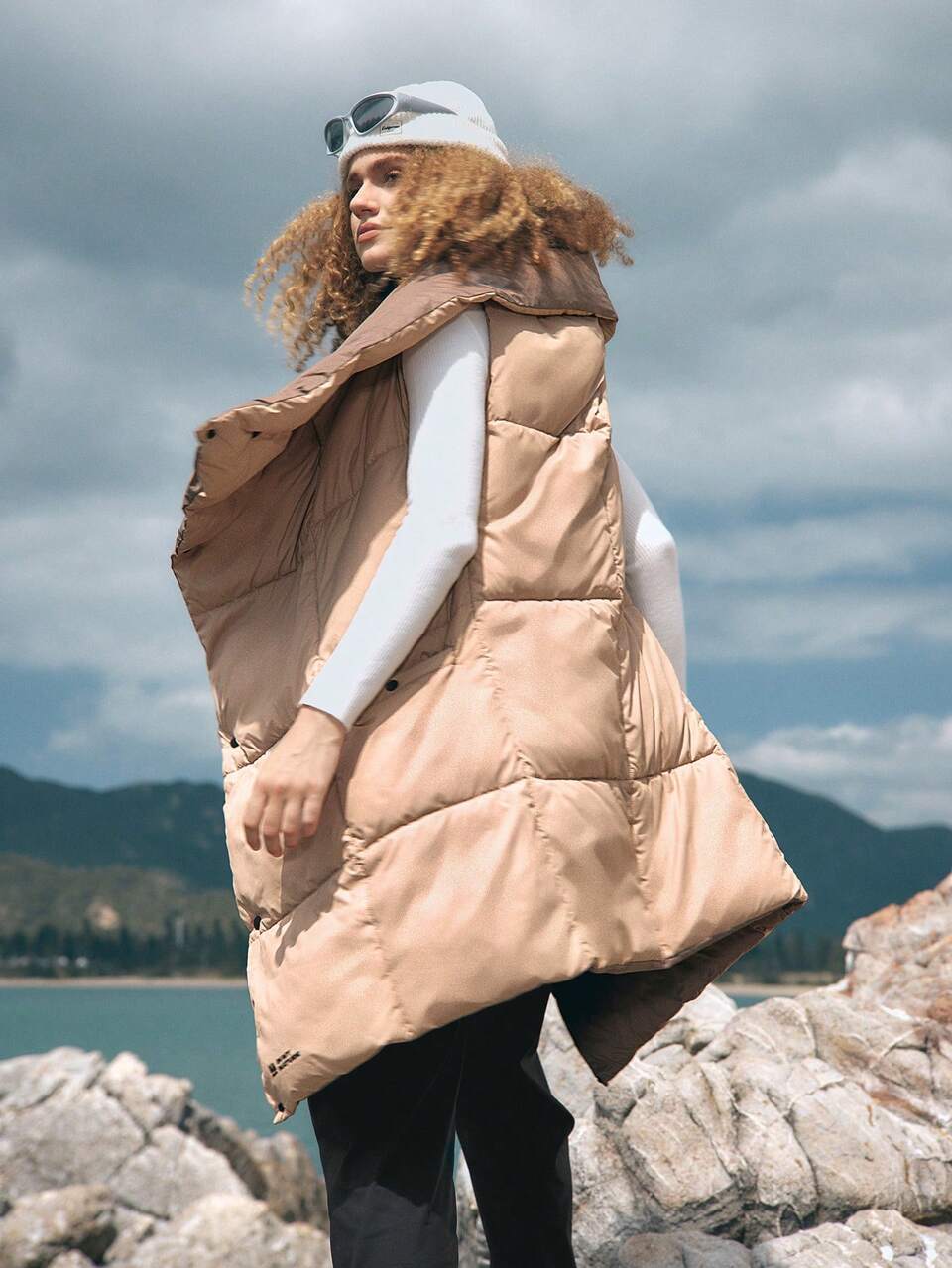 Solid Snap Button Outdoor Vest