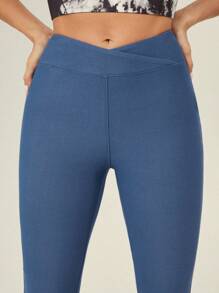 VARSITIE Sports Yoga Basic V Waist&Magic™ Denim With Pants - Medium Wash - View 6