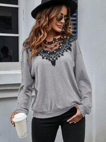 SHEIN LUNE 水溶蕾絲拼接落肩袖運動衫 - 淺灰色 - 查看 1