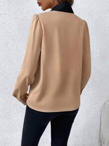 SHEIN Frenchy 拼接邊泡泡袖襯衫 - 卡其色 - 查看 2