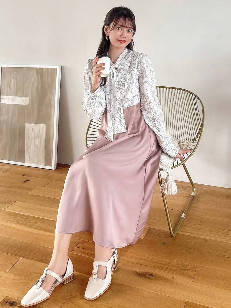 Women's Embroidered Patchwork Neckline Lace-Up Contrast Dress,Fall Dress Long Sleeve Dress