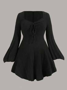 Flirla Plus 甜心領結前喇叭袖連身裙 - 黑色 - 查看 4