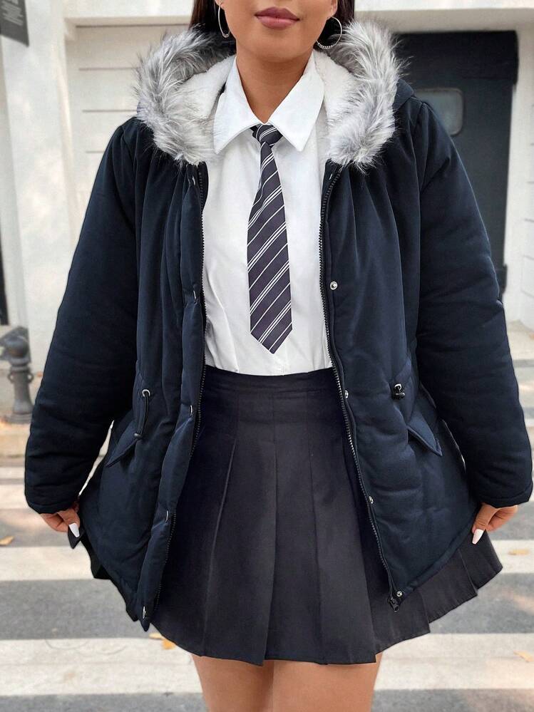 SHEIN MOOSTA Abrigo acolchado con capucha y ribete de peluche, ropa de invierno talla extra - Azul Marino - Añade 7