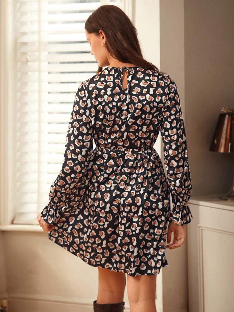 Women's Floral Print Dress With Lace Trimmed Sleeves And Waist Belt Winter Casual