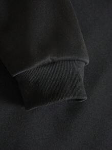 Men Slogan & Figure Graphic Kangaroo Pocket Drawstring Thermal Hoodie - Black - View 3