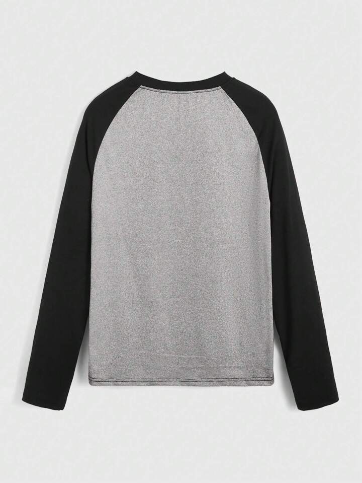 Our Goth Skull Print Color Block Raglan Sleeve T-shirt is