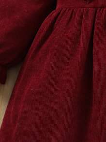 SHEIN 女小童花卉刺繡荷葉邊荷葉袖洋裝