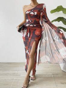 SHEIN Privé 滿版印花單肩高衩洋裝 - 紅色 - 查看 1