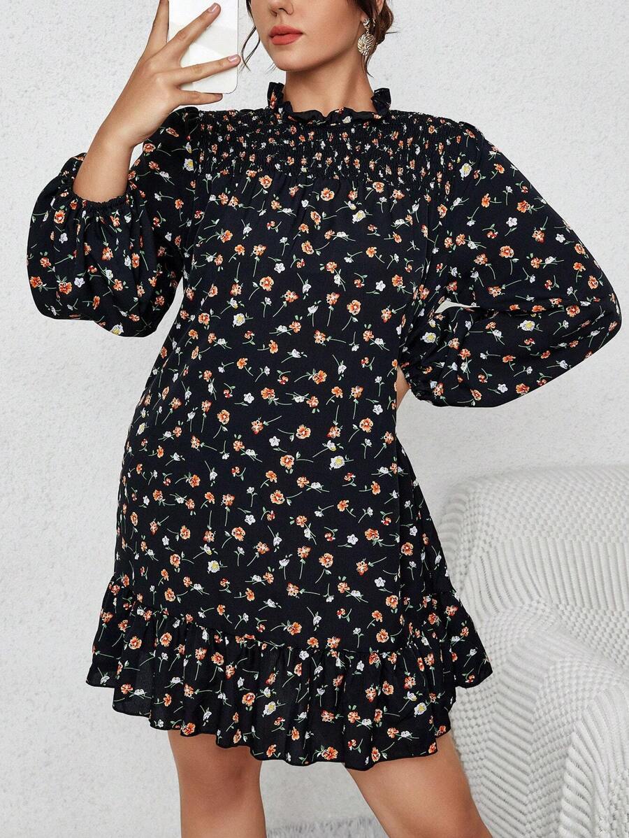 SHEIN Unity 大碼碎花燈籠袖荷葉邊娃娃裙 - 黑色 - 查看 1