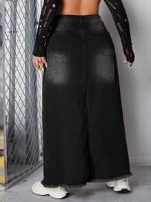 SHEIN EZwear Plus High Waist Raw Cut Denim Skirt - Black - View 2