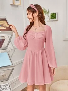 SHEIN Teen Girl Sweetheart Neck Ruched Bust Lantern Sleeve Dress